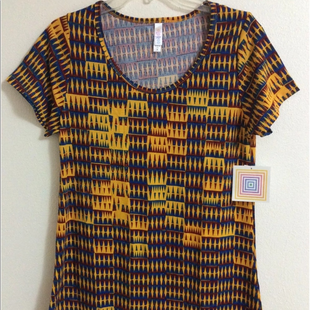 LuLaRoe Classic Tee Tribal Zigzag Yellow Blue NWT